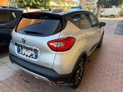 Renault Captur dCi 8V 90 CV EDC Start&Stop Energy Intens Argento usata Sesto San Giovanni