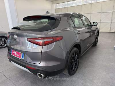 Alfa Romeo Stelvio 2.2 t Executive Q4 210cv auto my19 usata Massa