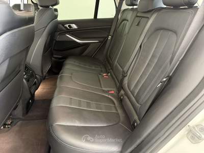 BMW X5 X5 xdrive25d 231cv auto Bianco usata Massa