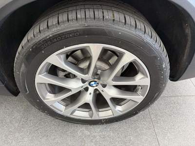 BMW X5 X5 xdrive25d 231cv auto Bianco usata Massa