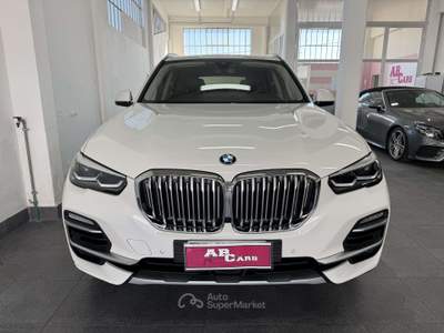 BMW X5 X5 xdrive25d 231cv auto Bianco usata Massa
