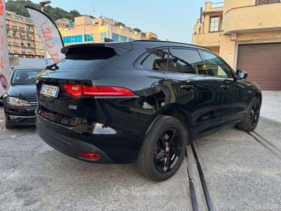 Jaguar F-Pace 2.0d i4 R-Sport awd 180cv auto my19 PREZZO REALE Nero usata Genova