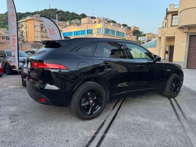 Jaguar F-Pace 2.0d i4 R-Sport awd 180cv auto my19 PREZZO REALE Nero usata Genova