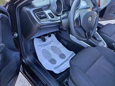 Alfa Romeo Giulietta Exclusive Nero usata Altamura
