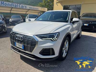 Audi Q3 Q3 II 07/2023 35 2.0 tdi quattro s-tronic Bianco usata San Gregorio Magno