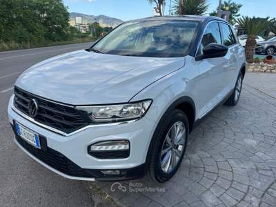 Volkswagen T-Roc Style BlueMotion Technology Bianco usata Aquino