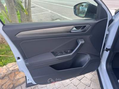 Volkswagen T-Roc Style BlueMotion Technology Bianco usata Aquino