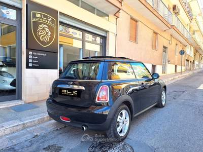 MINI 1.5 Cooper D Hype 5 1.4 16V Ray G Nero usata Castellana Grotte