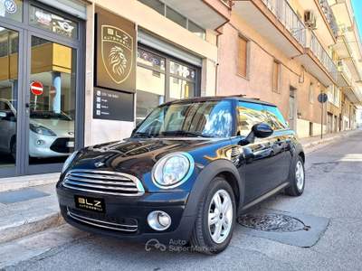 MINI 1.5 Cooper D Hype 5 1.4 16V Ray G Nero usata Castellana Grotte