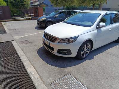 Peugeot 308 Ottime condizioni usata Muggio