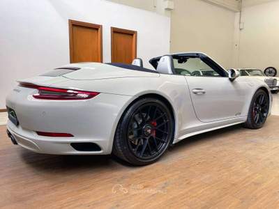Porsche 911 991 3.0 Carrera 4 GTS cabrio 450cv UNICO PROPRIETARIO ITALIANA TAGIANDI PORSCHE COLOR GESSO CAPOTTE E INTERNO BLU Grigio usata Botticino