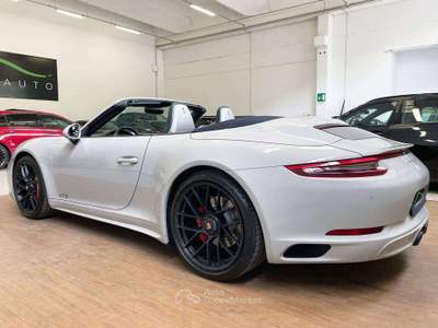 Porsche 911 991 3.0 Carrera 4 GTS cabrio 450cv UNICO PROPRIETARIO ITALIANA TAGIANDI PORSCHE COLOR GESSO CAPOTTE E INTERNO BLU Grigio usata Botticino