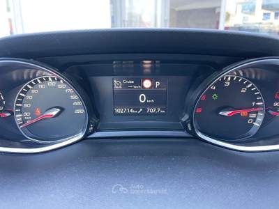 Peugeot 308 1.5 Diesel 130CV E6 Automatica - 2019 Bianco usata Roma