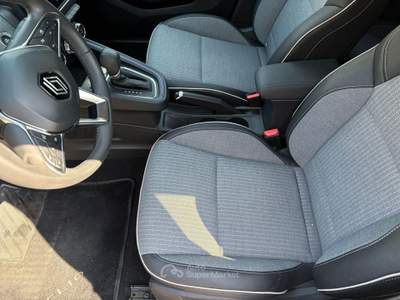 Renault Clio 1.6 E-TECH full hybrid 107KW TECHNO Blu/Azzurro usata TREVIGLIO
