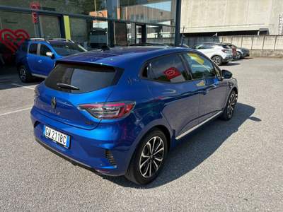 Renault Clio 1.6 E-TECH full hybrid 107KW TECHNO Blu/Azzurro usata TREVIGLIO