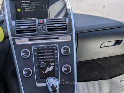 Volvo XC60 2.0d Geartronic 136cv Nero usata Roma