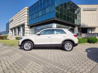 Volkswagen T-Roc T-Roc 1.0 tsi Life 110cv Bianco usata Prevalle
