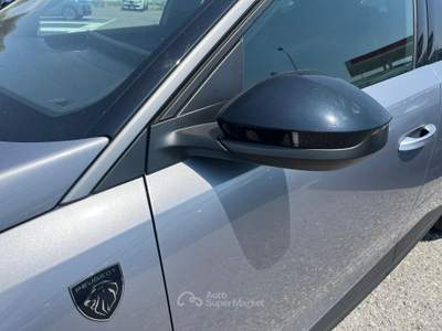 Peugeot 3008 Hybrid 145 GT e-DCS 6 Grigio usata Milano