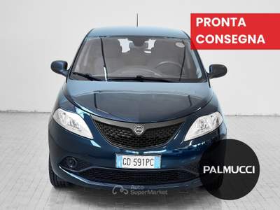 Lancia Ypsilon 1.0 FireFly 70cv S&S Hybrid GOLD Blu/Azzurro usata Prato
