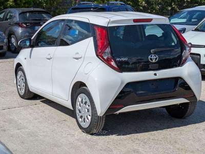 Toyota Aygo 1.0cc 72cv - CAMBIO AL VOLANTE Bianco usata Roma