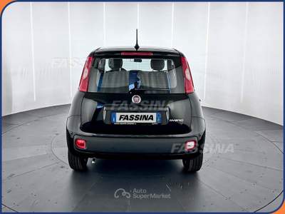 Fiat Pandina 1.0 FireFly 65cv S&S 6m Hybrid Icon Nero usata Milano