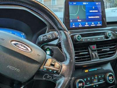 Ford Kuga ST-LINE 1.5d 120cv AUTOCARRO N1 Grigio usata Roma