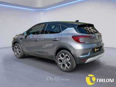Renault Captur Captur 1.0 tce Techno Fast Track Gpl 100cv Grigio usata Milano