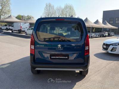 Peugeot Rifter 1.5 BlueHDi 100 S&S Allure Standard Blu/Azzurro usata Alonte