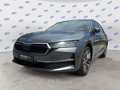 Skoda Octavia 2.0 TDI 110KW STYLE DSG Grigio usata Pistoia