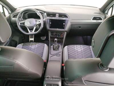 Volkswagen Tiguan 1.5 tsi R-Line 150cv dsg Bianco usata Roma