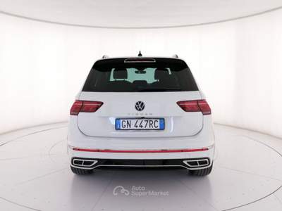 Volkswagen Tiguan 1.5 tsi R-Line 150cv dsg Bianco usata Roma
