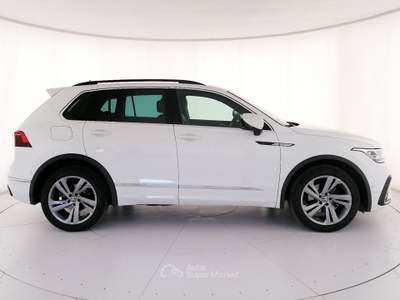 Volkswagen Tiguan 1.5 tsi R-Line 150cv dsg Bianco usata Roma