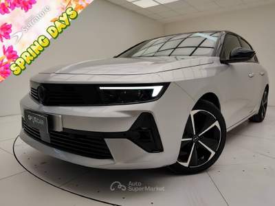Opel Astra VI 2022 1.2 t GS s&s 130cv at8 Bianco usata Erba