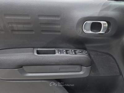 Citroen C3 Aircross  1.5 bluehdi shine s&s 110cv Bianco usata Firenze