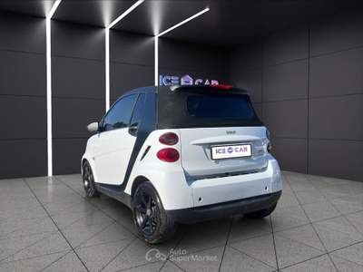 Smart ForTwo Fortwo 800 40 kw cabrio pulse cdi Bianco usata Roma