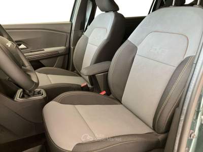 Dacia Jogger Jogger 1.6 hybrid Extreme 140cv Verde usata Como
