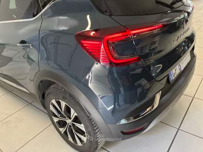Renault Captur Captur 1.6 E-TECH Plug-in Hybrid 160cv Techno Auto Blu/Azzurro usata Como