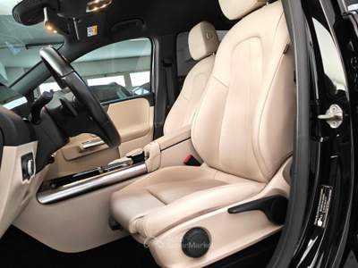 Mercedes-Benz Classe B B 180 d Automatic Sport Plus Nero usata RENDE