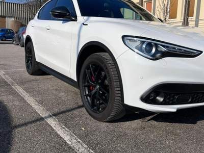 Alfa Romeo Stelvio allestimento VELOCE Bianco usata Casalmoro