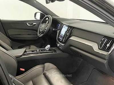Volvo XC60 Black Edition Ultra, T6 AWD ibrido plug-in, Elettrica/Benzina Nero usata Altavilla Vicentina
