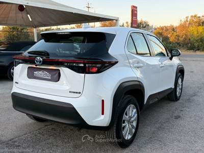 Toyota Yaris Cross Yaris Cross 1.5 Hybrid 5p. E-CVT Active Bianco usata San Michele Salentino