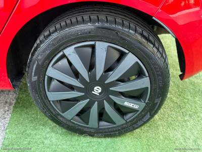 Ford Fiesta Fiesta 1.4 3p .Bz.-GPL Black & White Ed. Rosso usata Mesagne