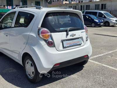 Chevrolet Spark 1.2 LS GPL Eco Logic Bianco usata Napoli