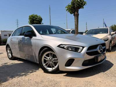 Mercedes-Benz Classe A A 180 d Automatic 4p. Business Argento usata Agliana