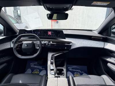Peugeot 3008  1.2 hybrid Allure 145cv e-dcs6 Grigio usata Sant'Anastasia
