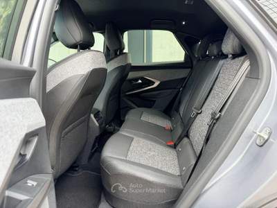 Peugeot 3008  1.2 hybrid Allure 145cv e-dcs6 Grigio usata Sant'Anastasia