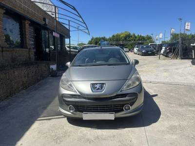 Peugeot 207 16V VTi 120CV CC Roland Garros Argento usata Roma