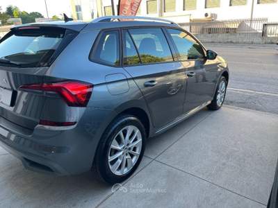 Skoda Kamiq 1.5 TSI ACT DSG Style Grigio usata Città Sant'Angelo