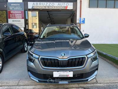 Skoda Kamiq 1.5 TSI ACT DSG Style Grigio usata Città Sant'Angelo