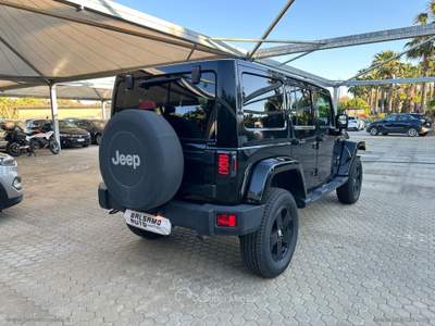 Jeep Wrangler Wrangler Unlimited 2.8 CRD Sahara Nero usata San Michele Salentino